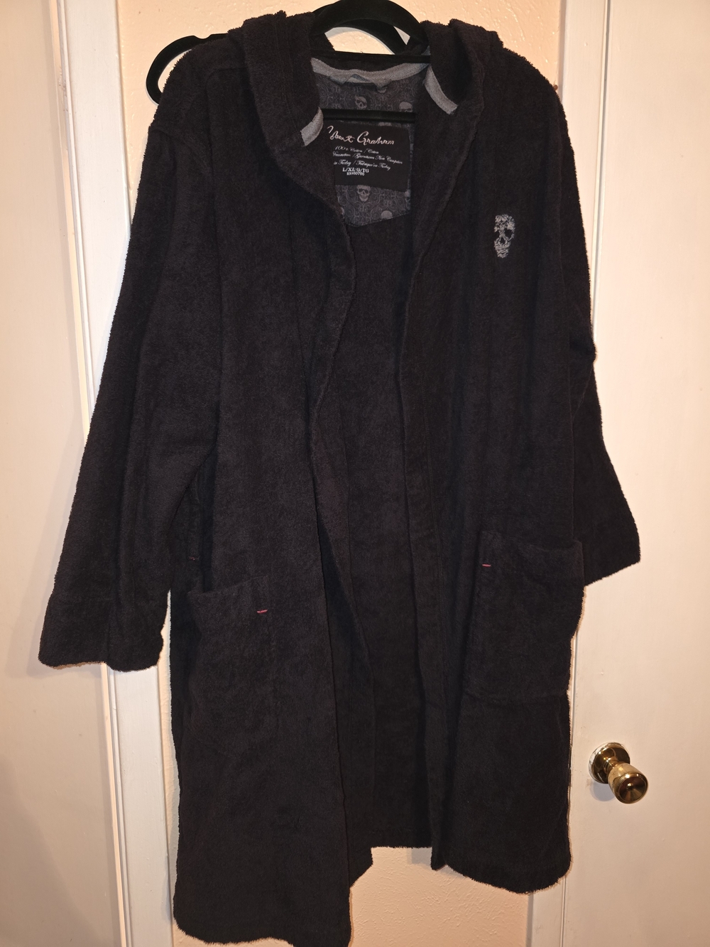 Robert Graham Mens Black Skull Hooded Bathrobe Terry Cloth 100% Cotton L/XL